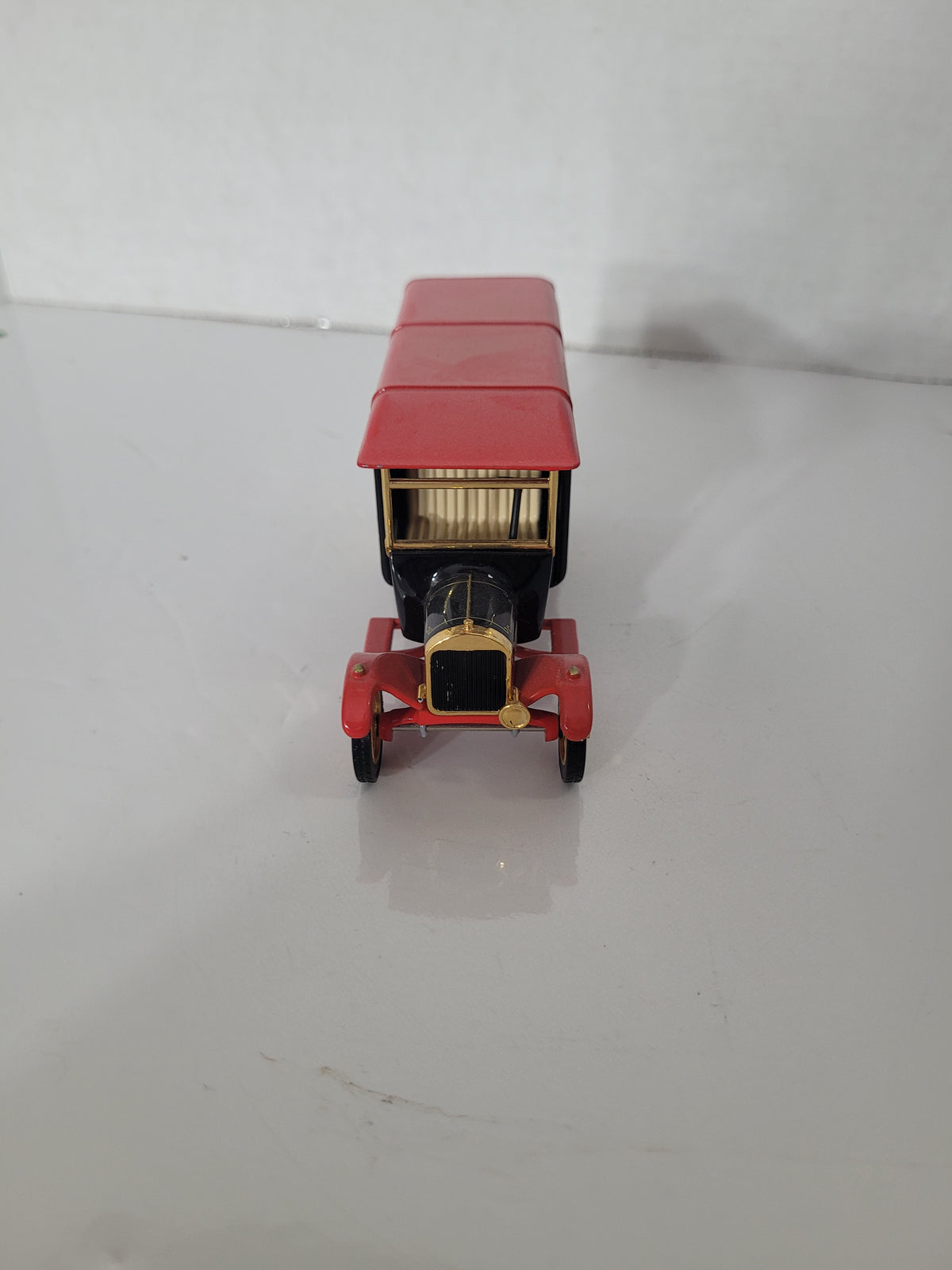 Vintage Matchbox Models of Yesteryear Budweiser 1926 Ford Model TT Delivery Truck – YVT03