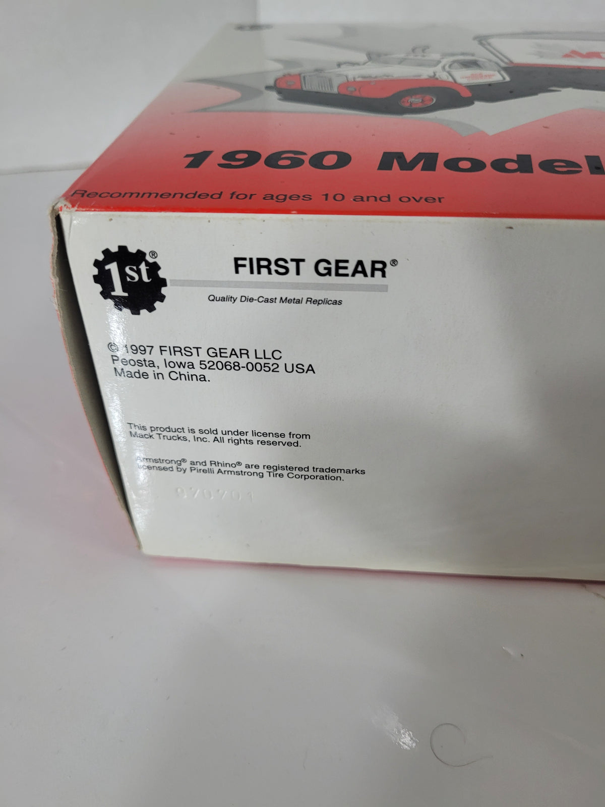 First Gear ACE Hardware Canada 1960 Mack B-61 Tractor & Trailer – 1:34 Scale – Boxed