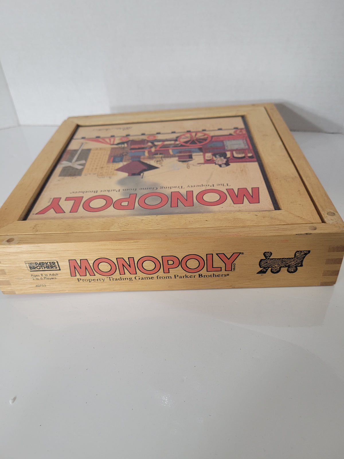 Monopoly Nostalgia Games Series Wooden Box Edition – Parker Brothers