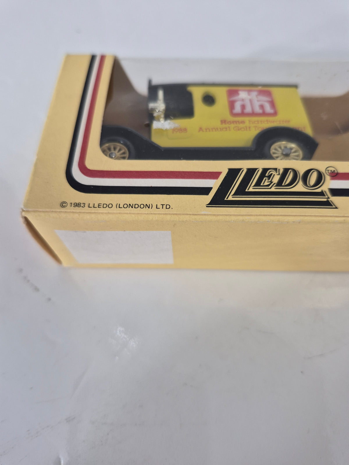 1988 Lledo Home Hardware Golf Tournament Die-Cast Van – Boxed