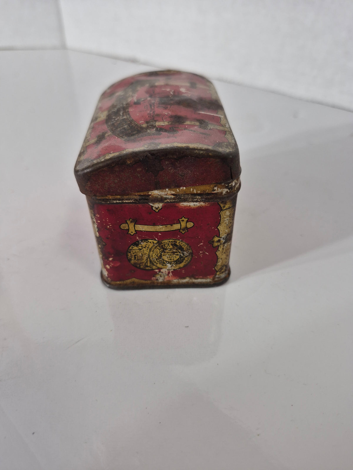 Antique Swee-Touch-Nee Tea Tin – Consolidated Tea Co. New York – Trunk Style