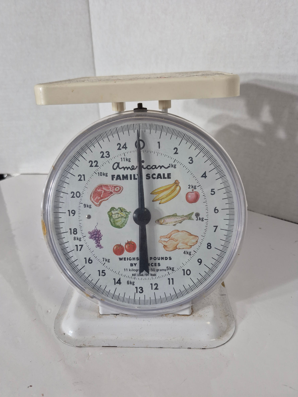 Vintage American Family Scale – 25 lb / 11 kg Kitchen Counter Scale