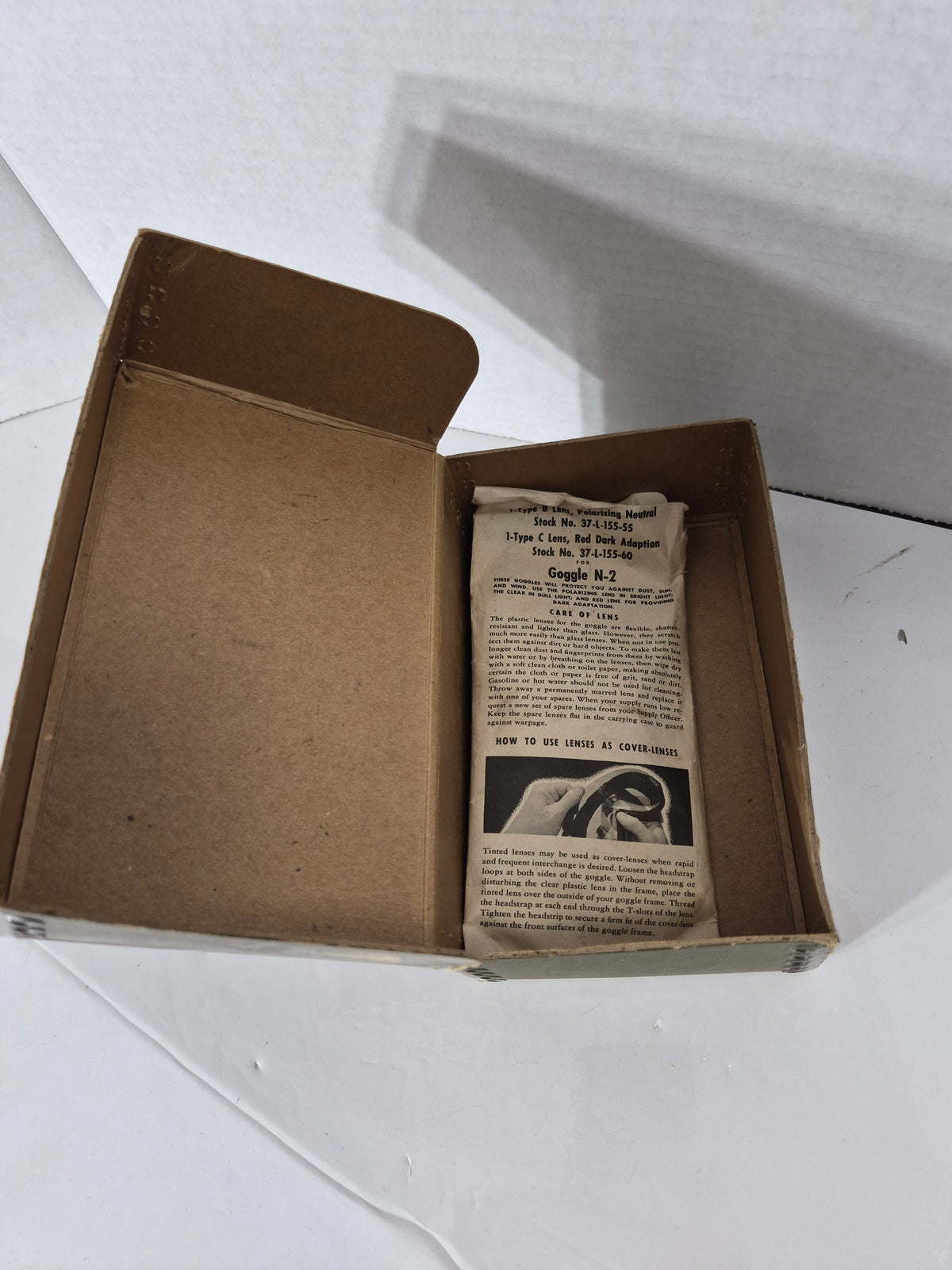 Original WWII U.S. Military Polaroid N-2 / M-1944 Goggle Lens Set – Box & Instructions