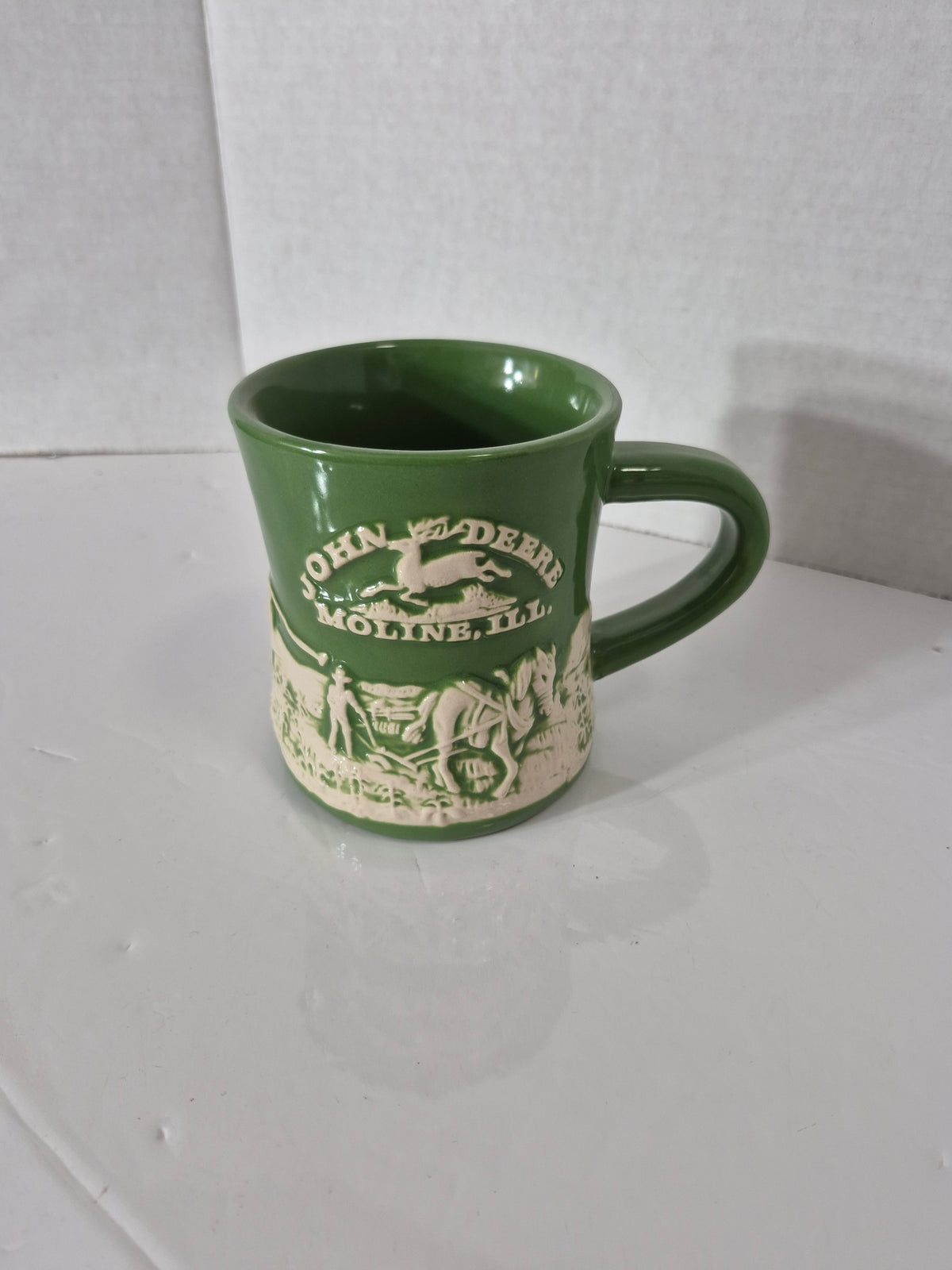 John Deere Horse & Plow Raised-Relief Stoneware Mug – Moline Illinois – Official Licensed Product