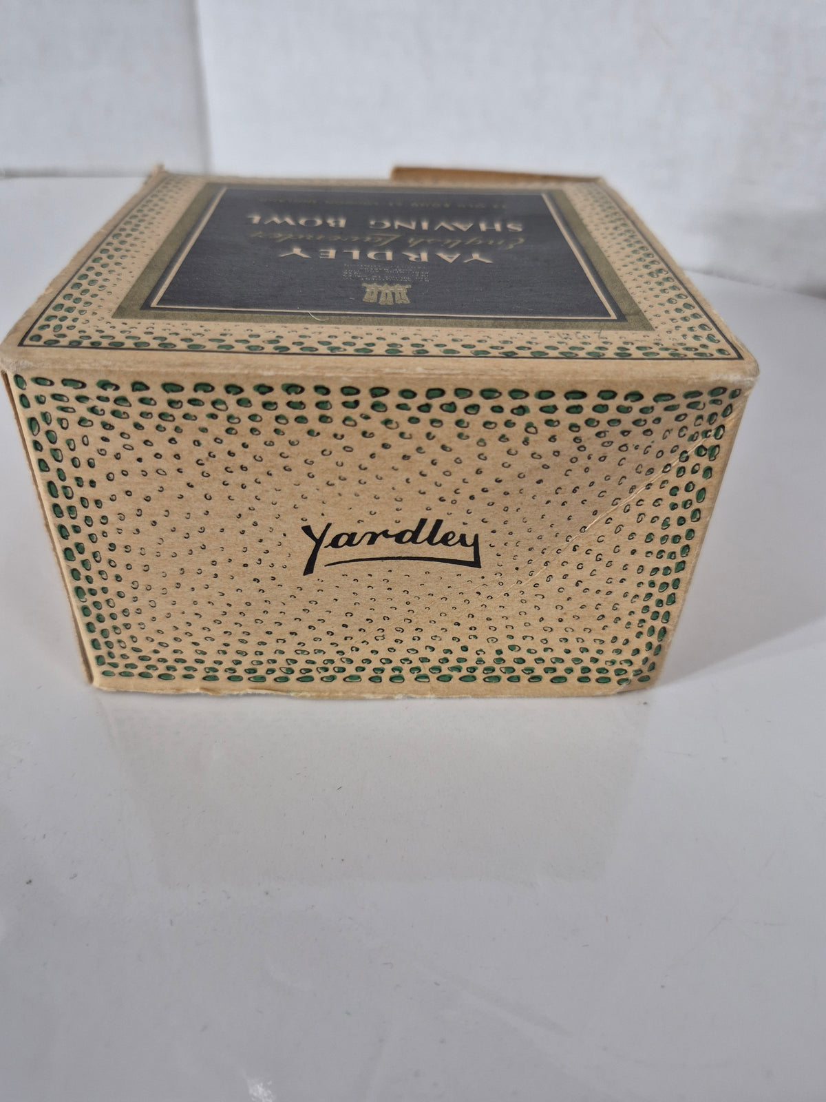Vintage Yardley English Lavender Shaving Bowl No. 2055 – Unused in Original Box