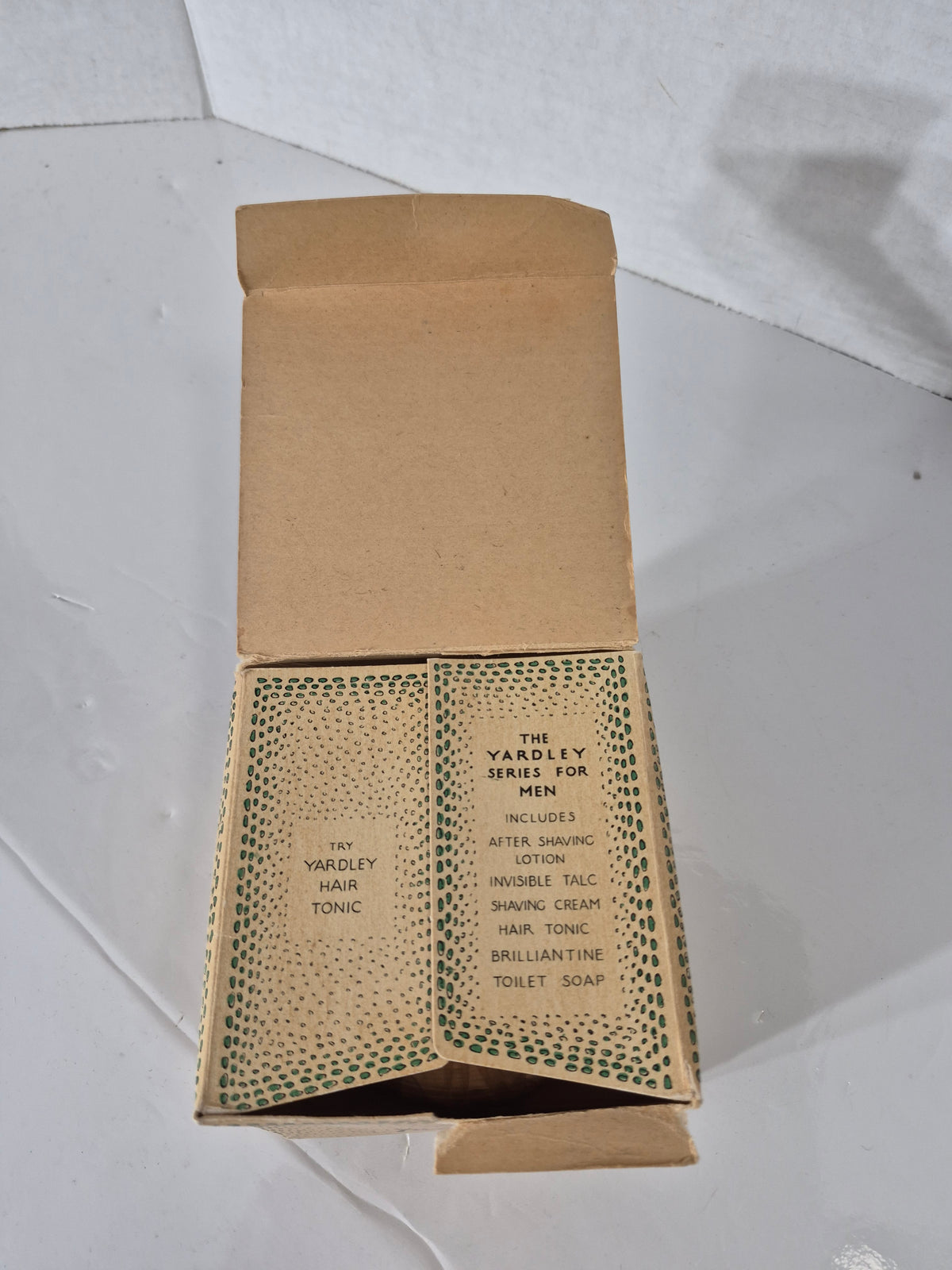 Vintage Yardley English Lavender Shaving Bowl No. 2055 – Unused in Original Box