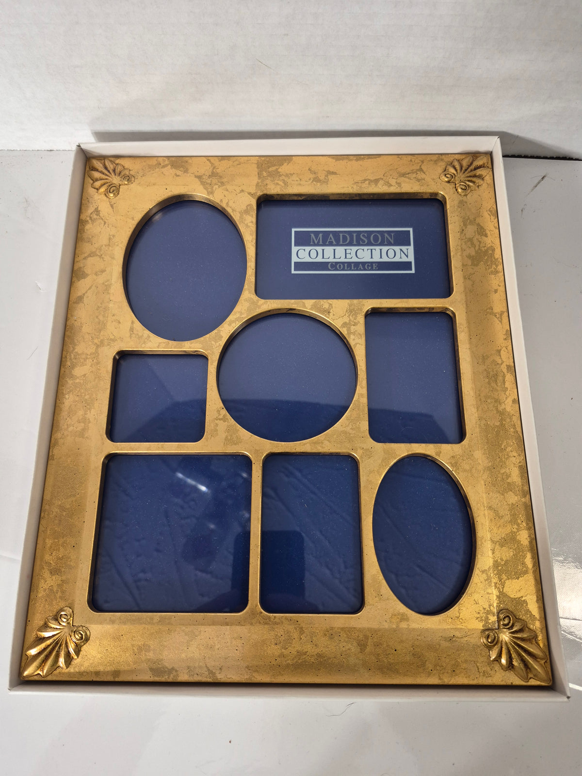 Madison Collection Gold-Tone 8-Opening Collage Picture Frame – 11 x 13 in.