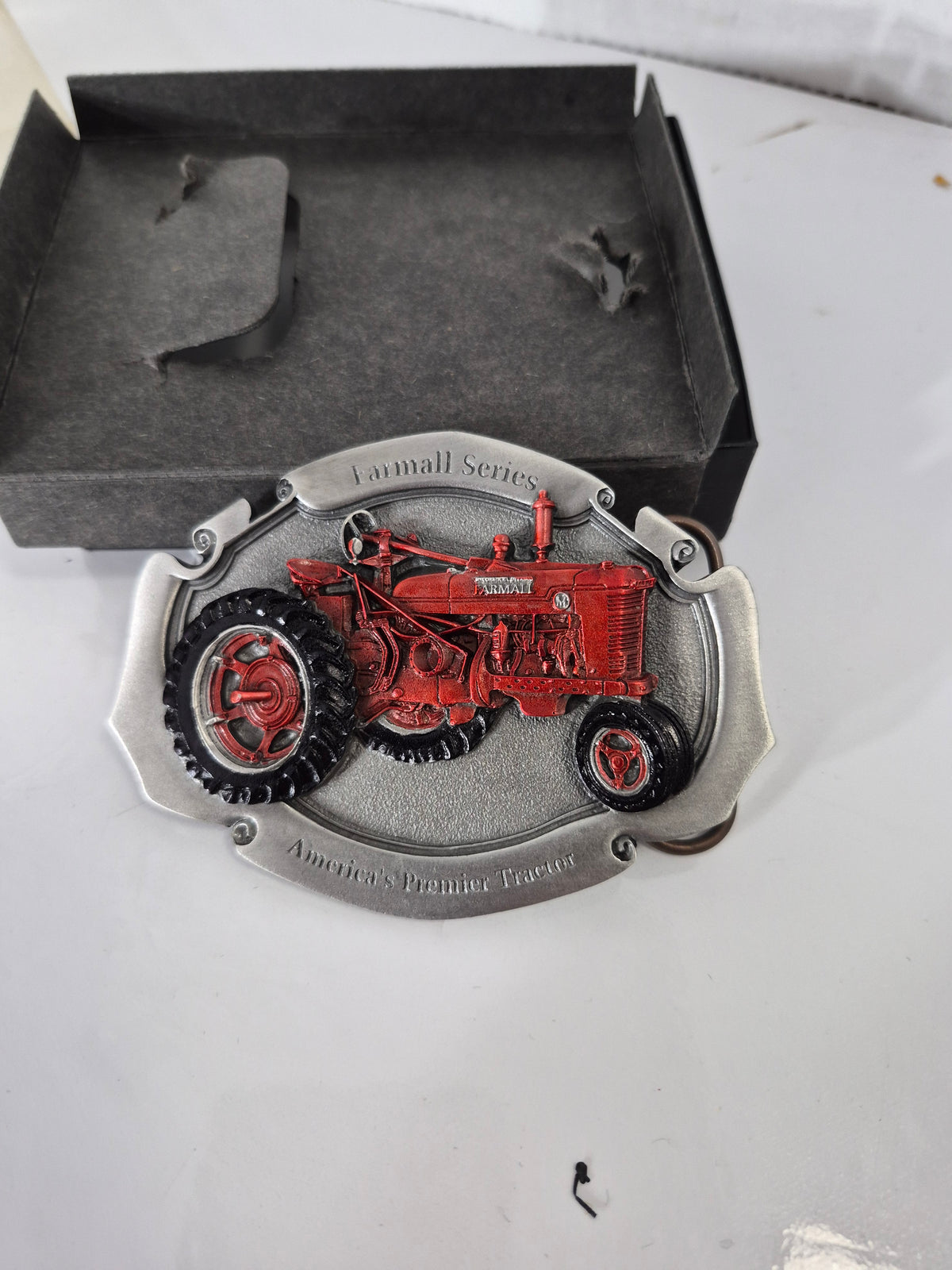 1997 Case IH Farmall M Limited Edition Belt Buckle – #368 of 5000 – Series I – Original Box
