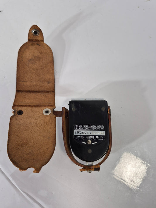 Vintage Sekonic L-6 Analog Photography Light Meter – Made in Japan – Original Leather Case
