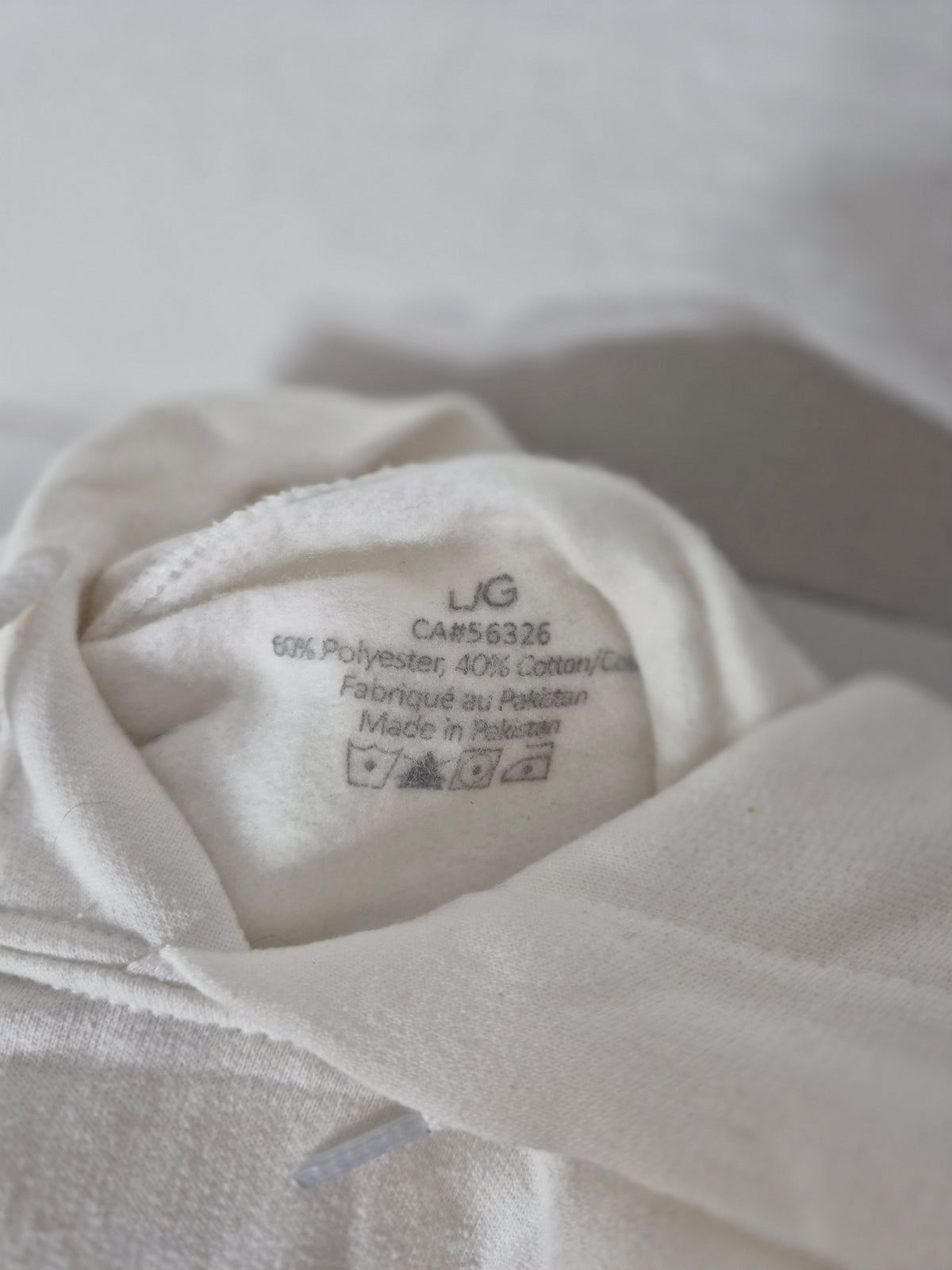 Coors Light White Pullover Hoodie – Size Large