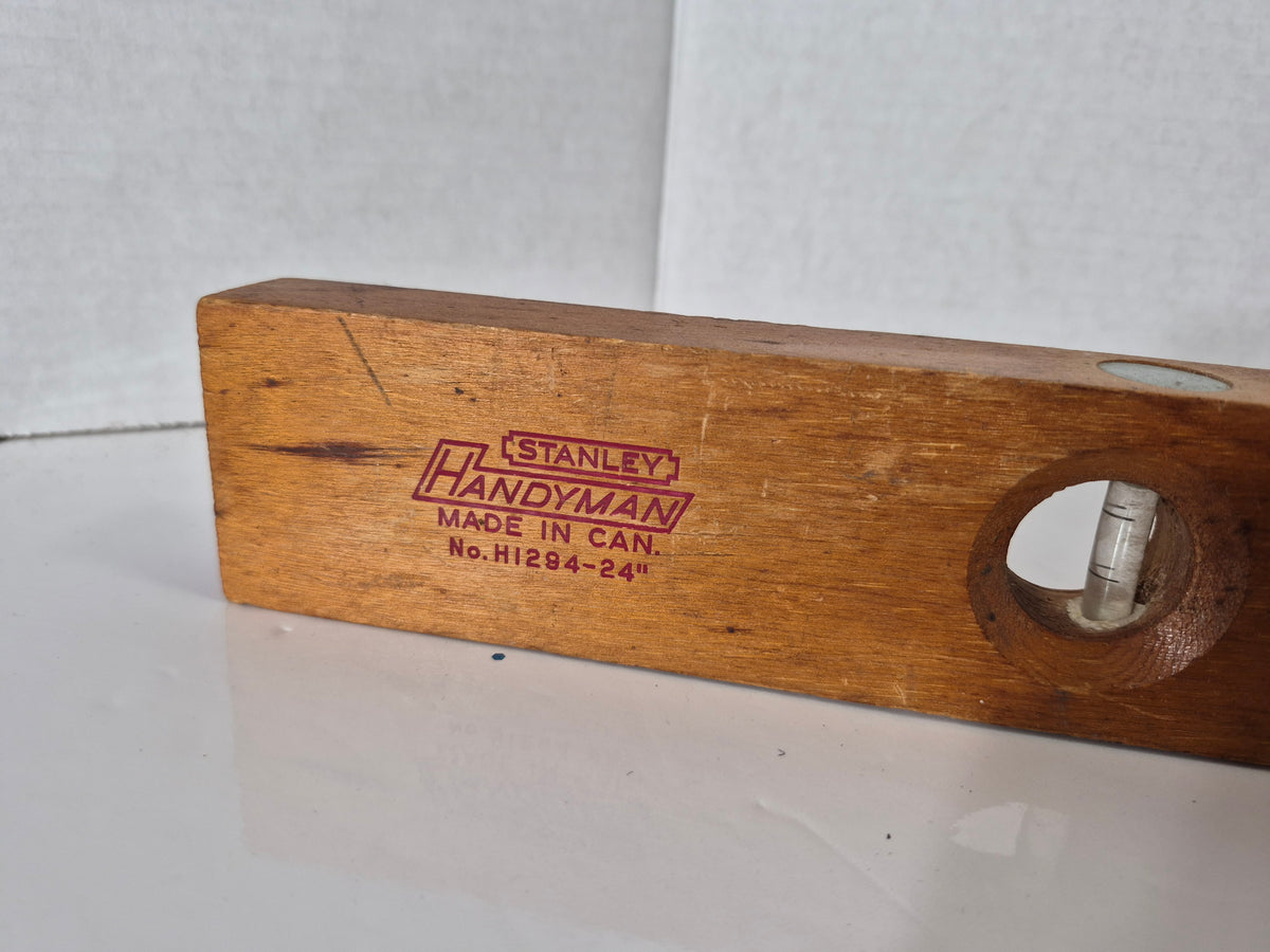 Vintage Stanley Handyman H1294-24 Wooden Carpenter’s Level – Made in Canada – 24"