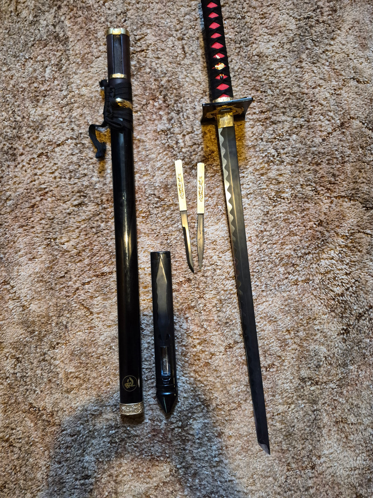 Franklin Mint Imperial Samurai Sword Display Set – Katana, Lacquered Scabbard, Stand & 2 Accessories – Approx. 39 in.