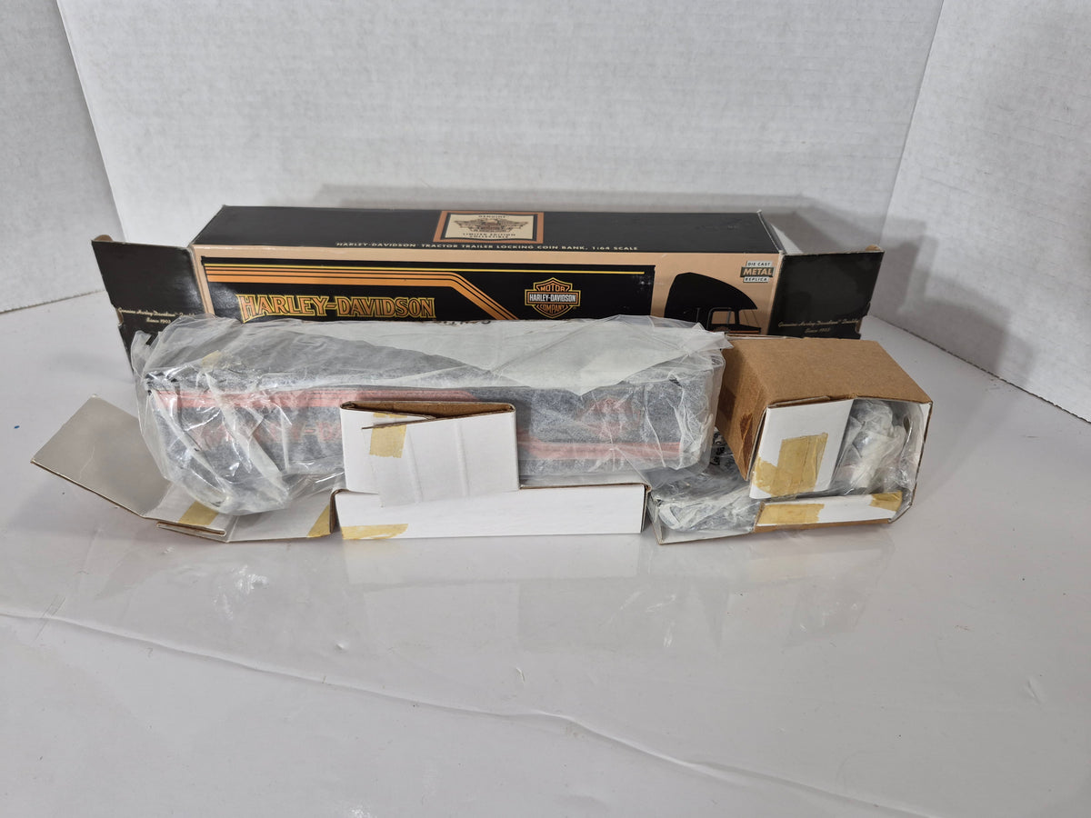 Harley-Davidson Limited Edition 1:64 Die-Cast Tractor Trailer Locking Coin Bank – 99197-94V – Box & COA