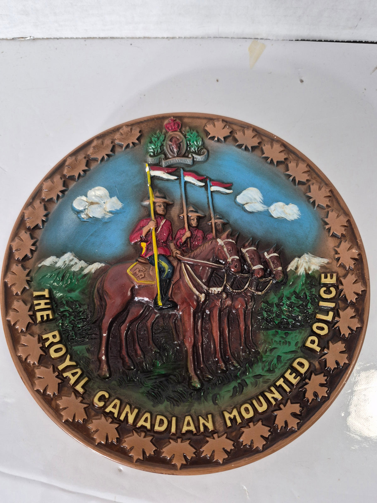 Vintage Giftcraft RCMP Musical Ride Relief Wall Plate – Japan – 8"