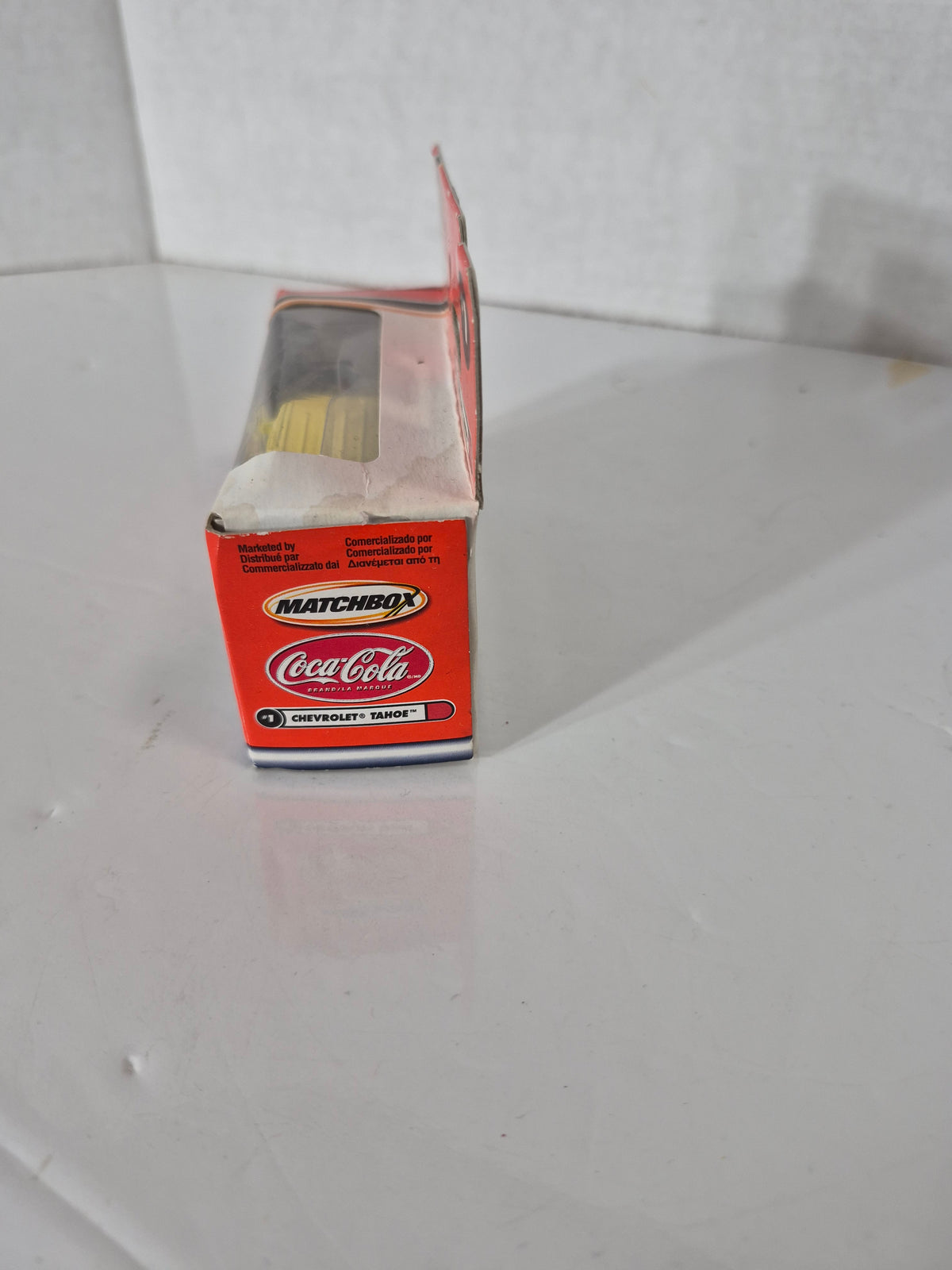 2002 Matchbox Coca-Cola Chevrolet Tahoe Die-Cast – Yellow – No. 1 – Boxed