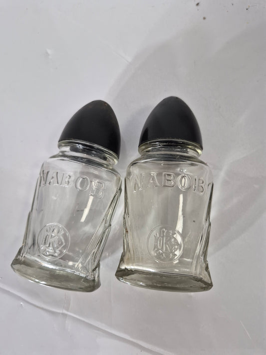 Vintage NABOB Glass Salt & Pepper Shakers – Black Bakelite-Style Tops – 4.5"