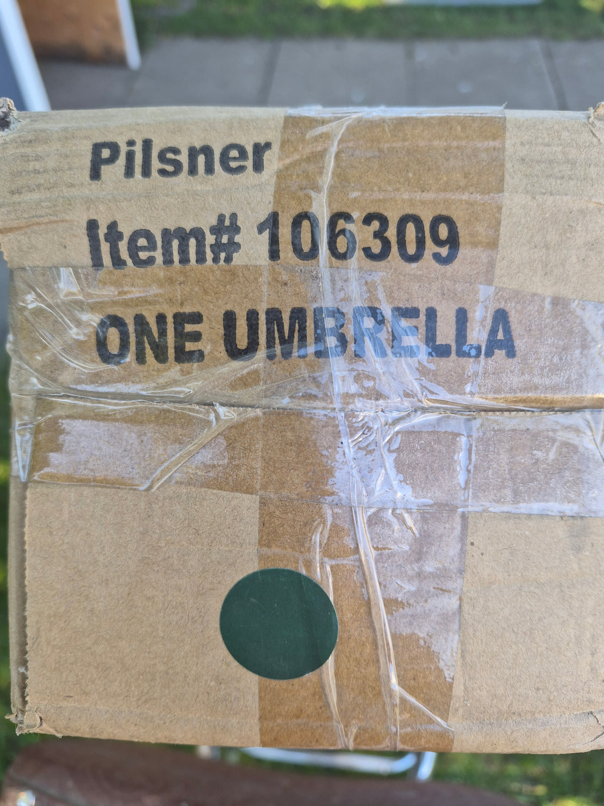 2014 Molson Old Style Pilsner Commercial Patio Umbrella – Green Beer Advertising – Original Box