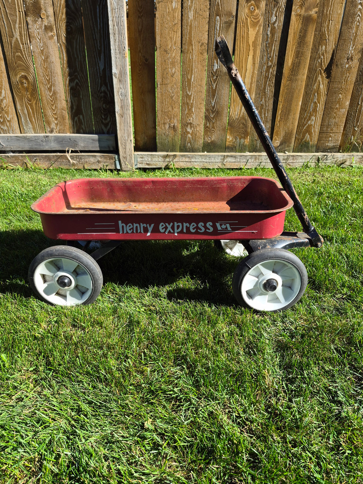 Vintage Canadian Henry Express Red Steel Pull Wagon – 33"