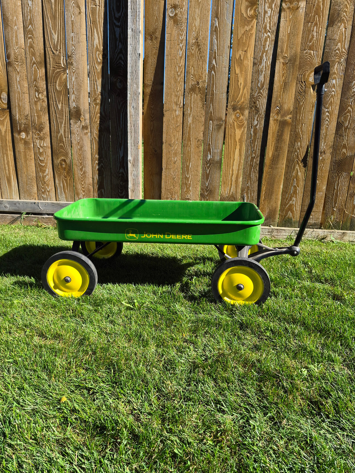 John Deere 36" Steel Pull Wagon – Green & Yellow – Discontinued ERTL/TOMY