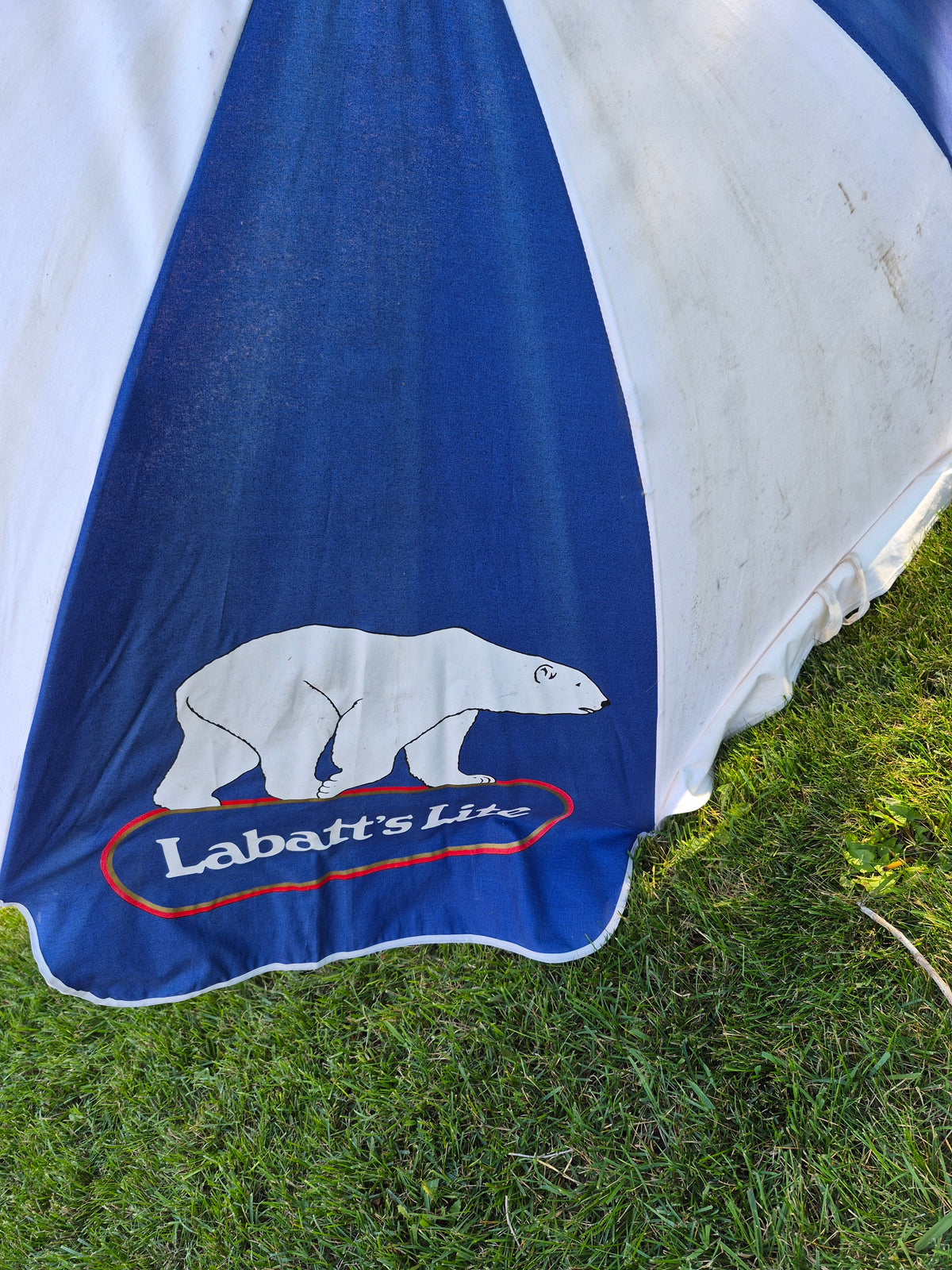 Vintage Labatt’s Lite Polar Bear Beer Beach Patio Umbrella – 80" x 60"