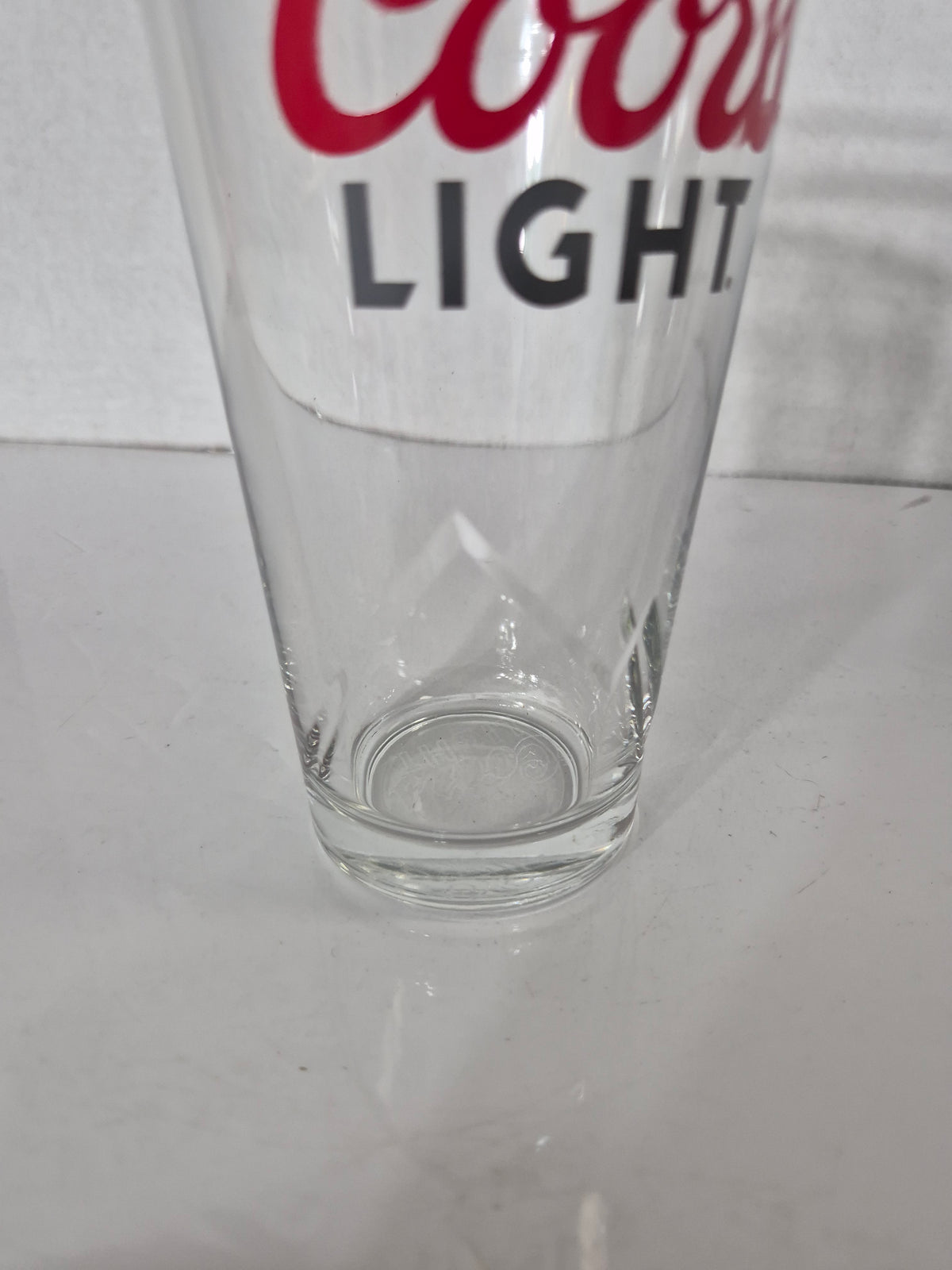 Coors Light 16 oz Embossed Mountain Beer Glass – Boelter Commercial Barware