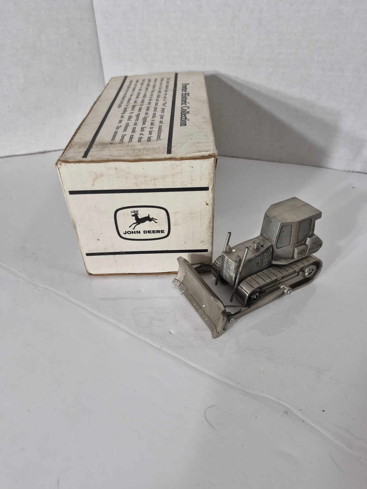 Vintage SpecCast John Deere 850C Crawler Dozer Pewter Model – 1:50 Scale – Original Box – JDM 084