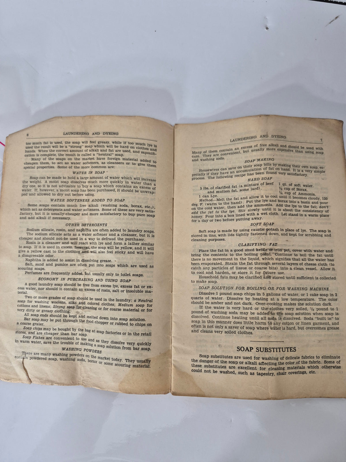 1930 Manitoba Farmers' Library Bulletin No. 64 – Laundering and Dyeing – Third Edition