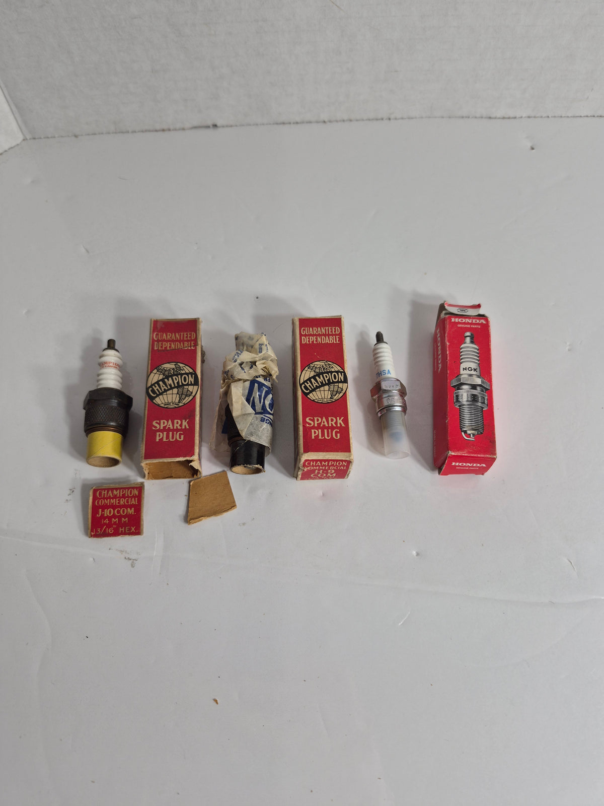 Vintage Spark Plug Lot of 3 in Original Boxes – Champion J-10 Commercial & H-9 Commercial (Made in Canada) + Honda NGK CR7HSA