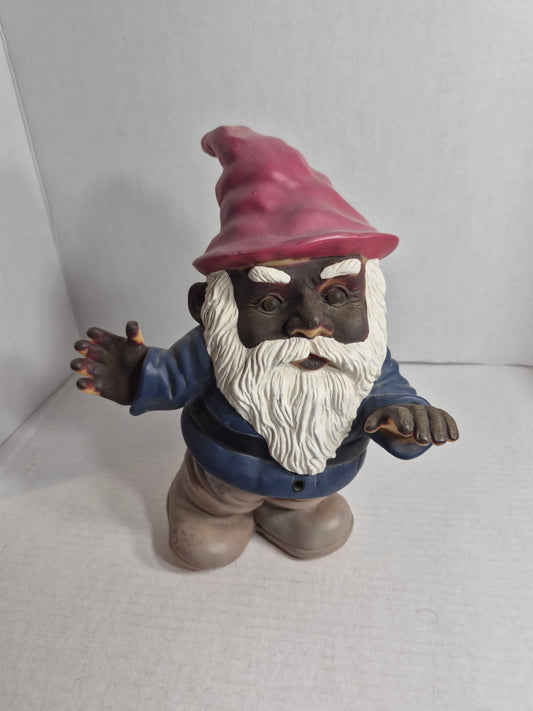 Gemmy Garden Gnome Statue – Battery Animated Gnome – Does Not Work – Red Hat and White Beard – 9 x 10 Inches – Plastic Garden Decor